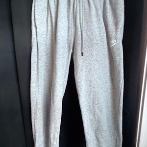 Nike Men's Gray Sweatpants